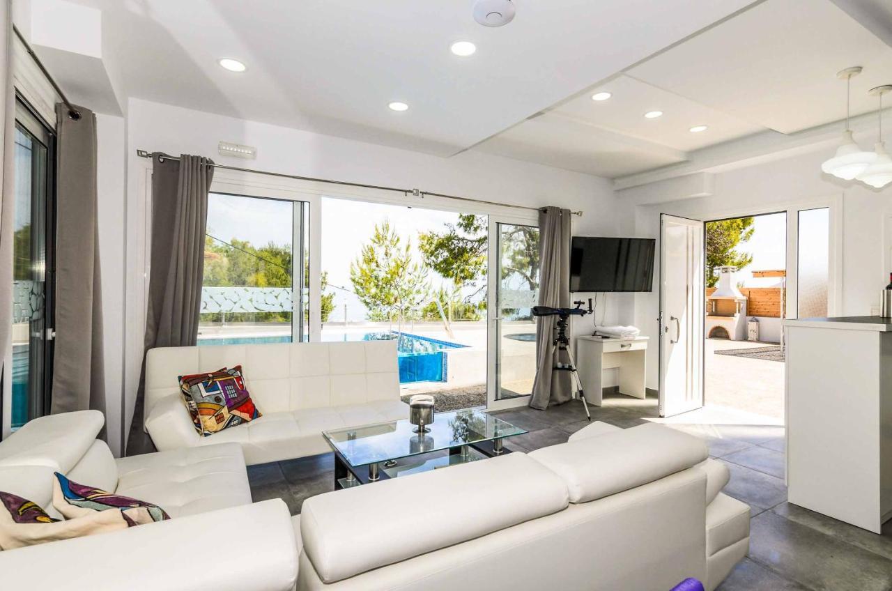 Amare La Vita Villa By Solmar Villas Plános Екстериор снимка